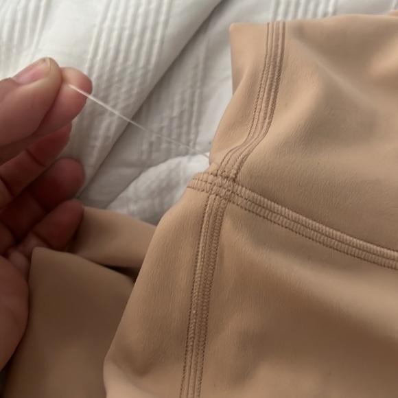 Lululemon Align High-Rise Pant 25" size 4 - Picture 6 of 10